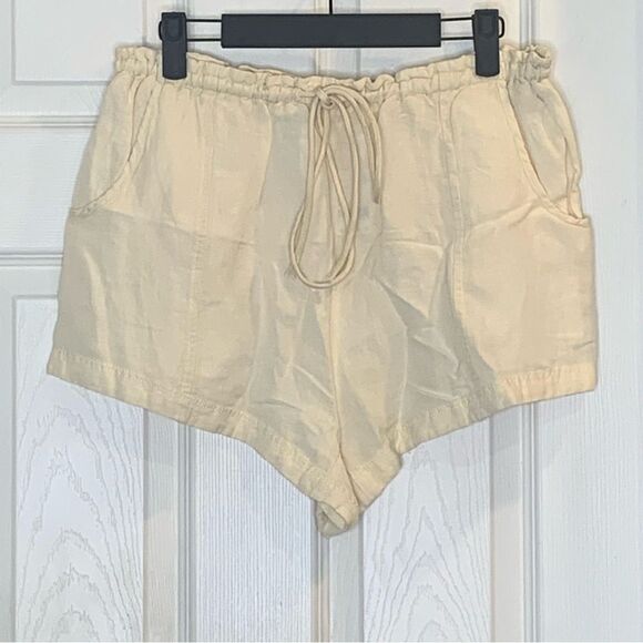 Free People Mirella Cinched Shorts in Tea Size XS - Picture 1 of 11
